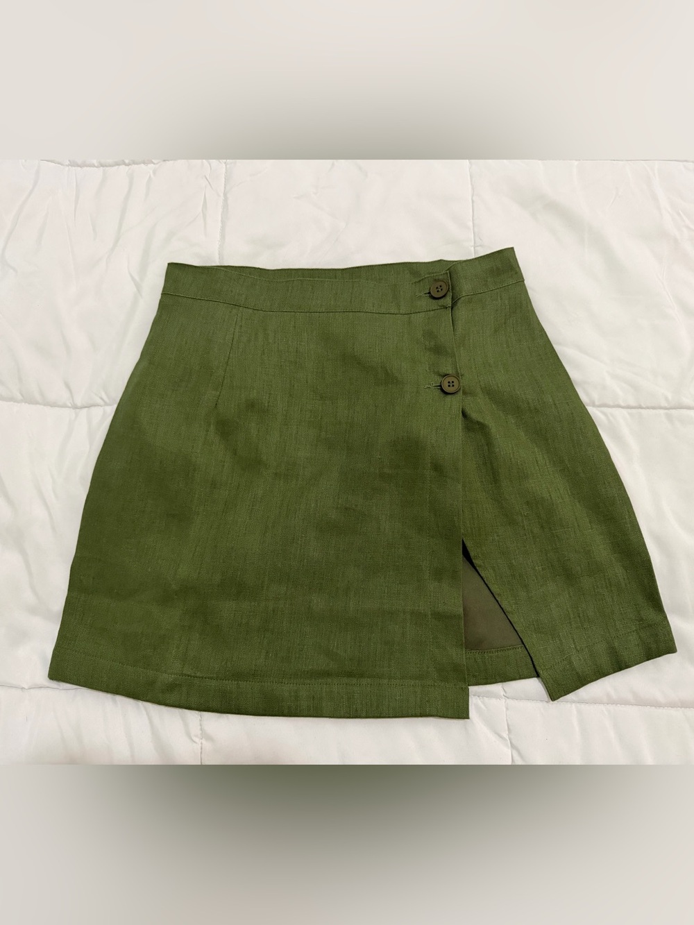 SKY TO MOON Olive Green Linen Thigh High Slit Buttoned Sexy Mini Skirt NWOT